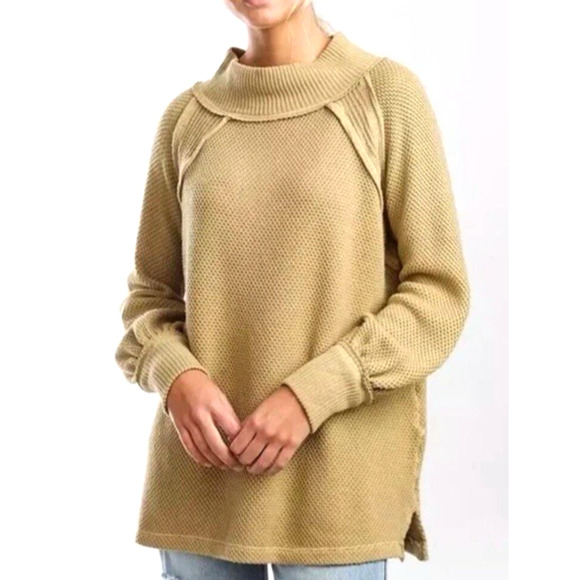 Free People Oversized Tunic Sweater Womens Size M Slouchy Waffle Knit Boho Beach - Picture 1 of 16
